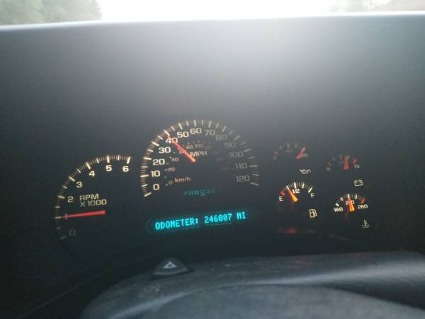 05 chevy silverado 1500 - cars & trucks - by owner - vehicle... for sale in Seattle, WA – photo 10