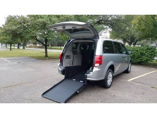 BRAND NEW 2019 Dodge Caravan SE Wheelchair Mobility Handicap ADA... for sale in Wichita, AR – photo 4