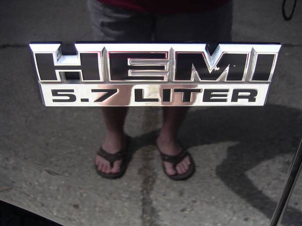 2011 Dodge Ram Crew Cab SLT Hemi Low Miles for sale in Biloxi, MS – photo 10