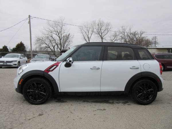 2012 MINI COOPER - FWD 4 CYL MANUAL - cars & trucks - by dealer -... for sale in Oklahoma City, NM – photo 3