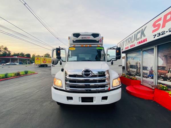 2014 HINO 338 26 FEET REEFER + LIFT GATE **NJTRUCKSPOT**NEGOTIABLE -... for sale in South Amboy, NY – photo 10