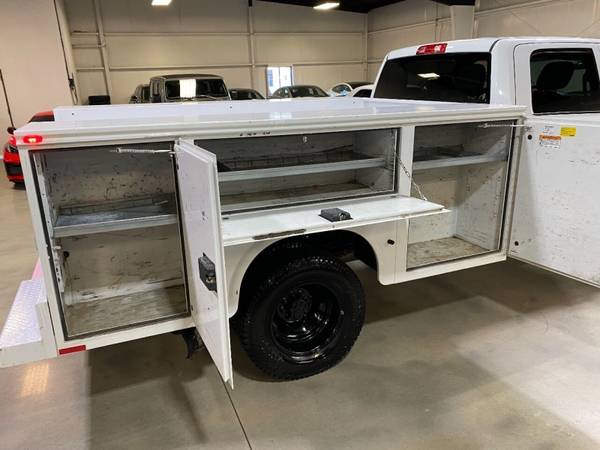 2018 Dodge Ram 3500 Tradesman 4x4 6.7L Cummins Diesel Utility bed -... for sale in HOUSTON, IN – photo 10