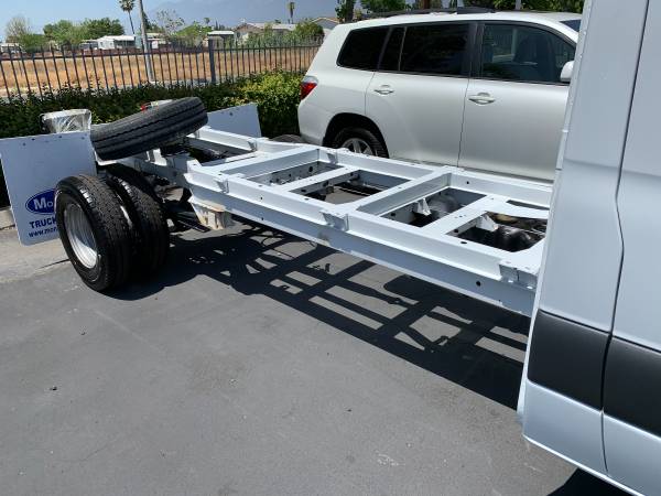 2019 Mercedes Sprinter Cab & Chassis - - by dealer for sale in Fontana, AZ – photo 3