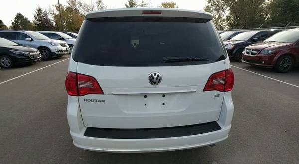 2011 Volkswagen Routan SE w/90K miles. 90 day warranty! for sale in Jordan, MN – photo 3