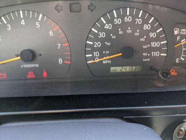 2000 Toyota Tacoma SR5 V6 TRD Off Road Access Cab Longbed manual for sale in Fayetteville, AR – photo 8