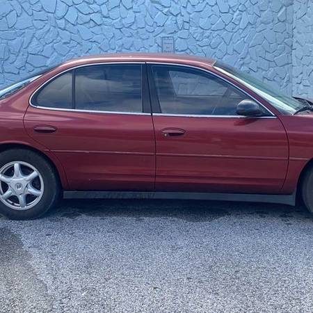 2000 OLDSMOBILE INTRIGUE $500 DOWN BUY HERE PAY HERE - cars & trucks... for sale in Bradenton, FL – photo 2
