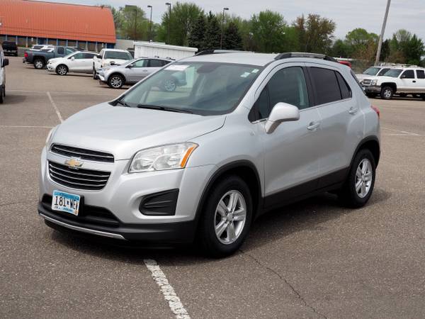 2016 Chevrolet Chevy Trax LT - - by dealer - vehicle for sale in Hastings, MN – photo 9