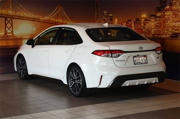 *2020* *Toyota* *Corolla* *SE* - cars & trucks - by dealer - vehicle... for sale in Fremont, CA – photo 8