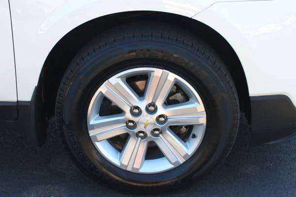 2014 Chevrolet Traverse FWD 4dr LT w/1LT White for sale in Gainesville, FL – photo 9