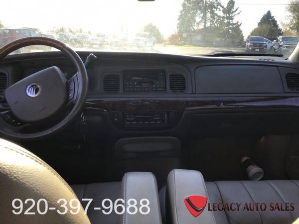 2006 MERCURY GRAND MARQUIS LS - cars & trucks - by dealer - vehicle... for sale in Jefferson, WI – photo 9