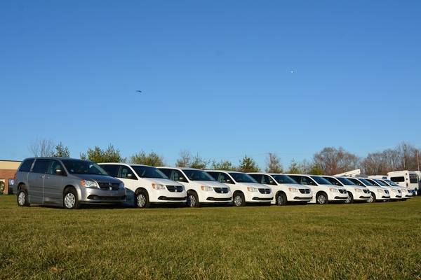 2014 Dodge Grand Caravan Braun Mobility Van - FREE WARRANTY... for sale in Crystal Lake, MO – photo 2