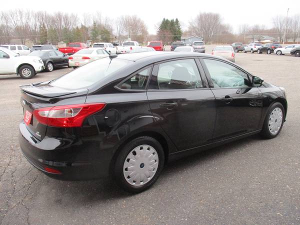 37 MPG! 93,956 MILES! 2014 FORD FOCUS SE - cars & trucks - by dealer... for sale in Foley, MN – photo 8