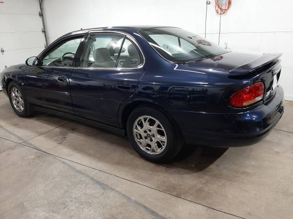 02 Olds Intrigue RUNS/DRIVES GOOD - cars & trucks - by owner -... for sale in Waterford, WI – photo 4