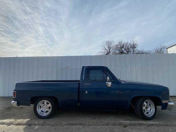 1981 Chevy C10! Short Bed! 350 V8! Runs good! Needs cosmetic work -... for sale in Fort Worth, TX – photo 11