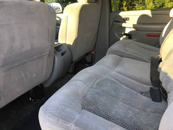 2006 Chevy Tahoe LS 4X4 Immaculate for sale in Other, CT – photo 7