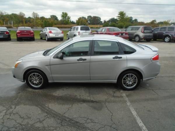 2010 Ford Focus SE Sedan for sale in Mooresville, IN – photo 5