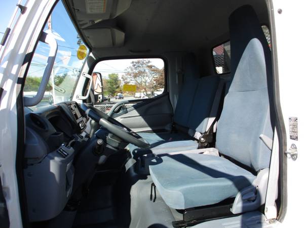 2016 Mitsubishi Fuso FE180 21 FOOT FLAT BED, 21 STAKE BODY 33K MI for sale in Other, UT – photo 11