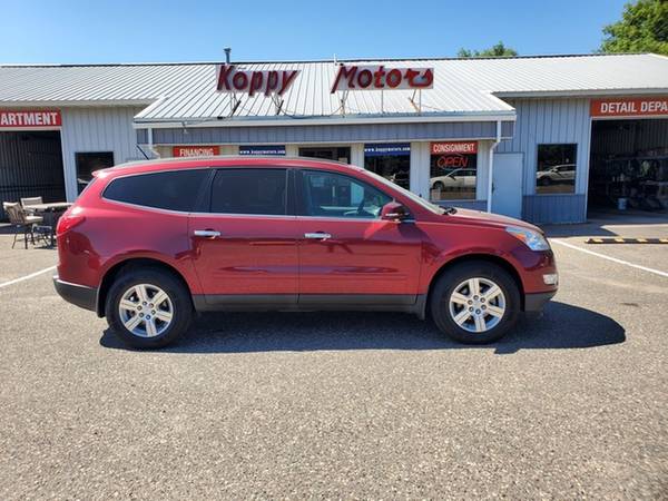 2011 Chevrolet Traverse LT - cars & trucks - by dealer - vehicle... for sale in Forest Lake, MN – photo 17
