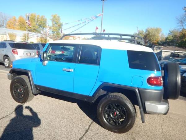 2007 Toyota FJ Cruiser - Closeout Deal! - - by dealer for sale in Oakdale, MN – photo 5