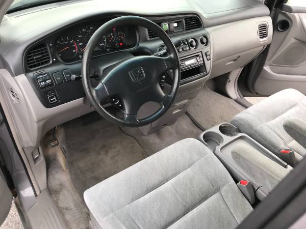 2000 Honda Odyssey EX Minivan New Tires 1 owner PRICE REDUCED 171k for sale in Roanoke, VA – photo 11
