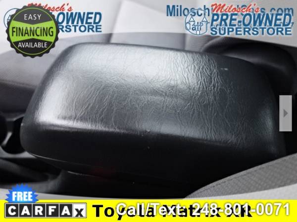 2005 Toyota Matrix XR - - by dealer - vehicle for sale in Lake Orion, MI – photo 17