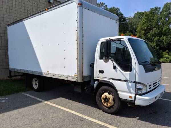 2006 Chevy W4500 18' Box Truck for sale in Milldale, CT – photo 2