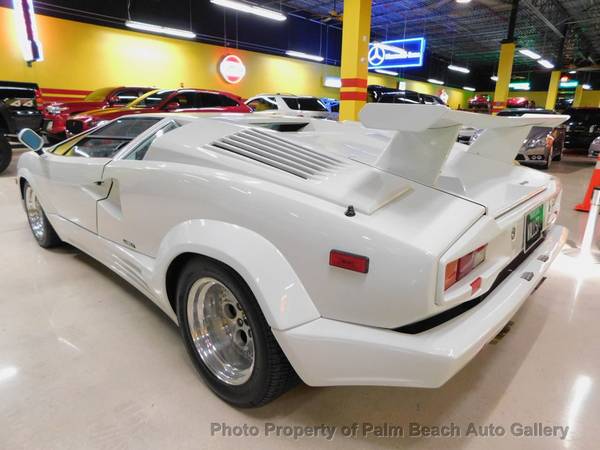 1989 *Lamborghini* *Countach* *Base Trim* White for sale in Boynton Beach , FL – photo 2