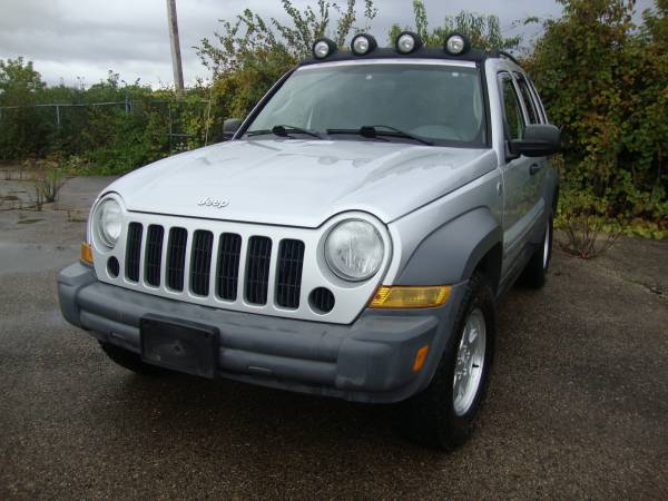 2005 Jeep Liberty 4X4 Diesel (1 Owner/Low Miles) for sale in Kenosha, MN – photo 11