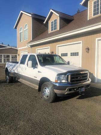 2004 F350 Like New, King Ranch Edition, Lariat Super Duty, Crew cab for sale in Roseburg, OR – photo 2