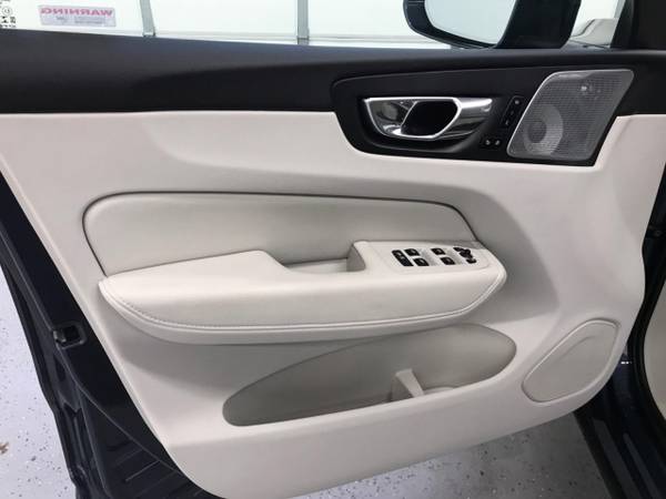 2021 Volvo XC60 Recharge T8 eAWD PHEV Inscription for sale in Eugene, OR – photo 10