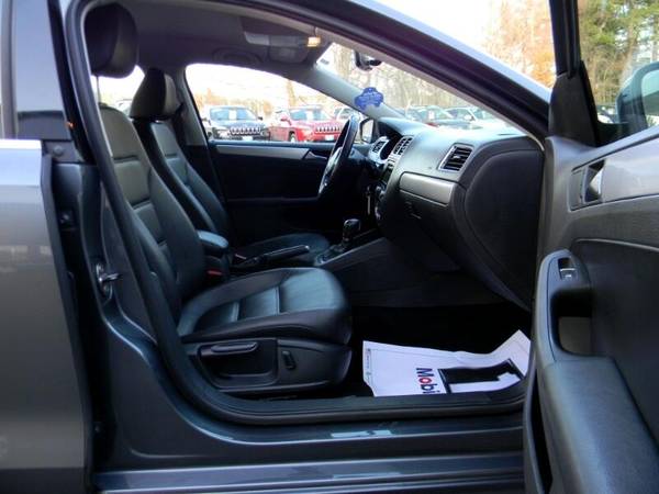 2013 Volkswagen Jetta SE 2 5L GAS SIPPING SEDAN - - by for sale in Plaistow, MA – photo 14
