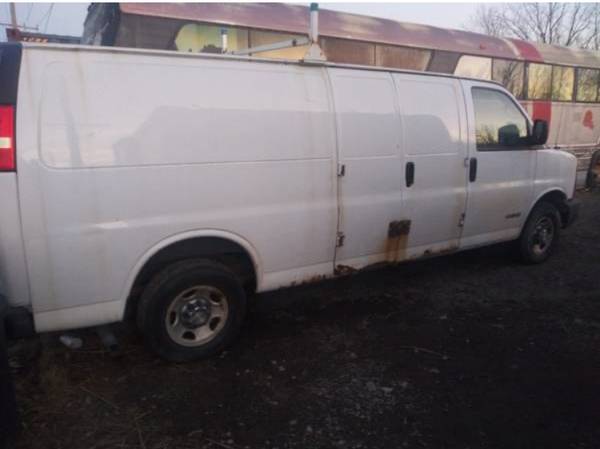 2006 Chevy Express 2500 (Whole or parts) - cars & trucks - by owner... for sale in Riverdale, IL – photo 3