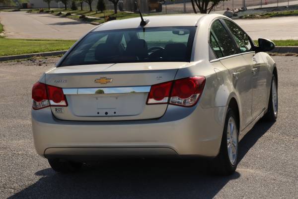 2016 Chevrolet Cruze LT 46K Miles Only - - by for sale in Omaha, NE – photo 12