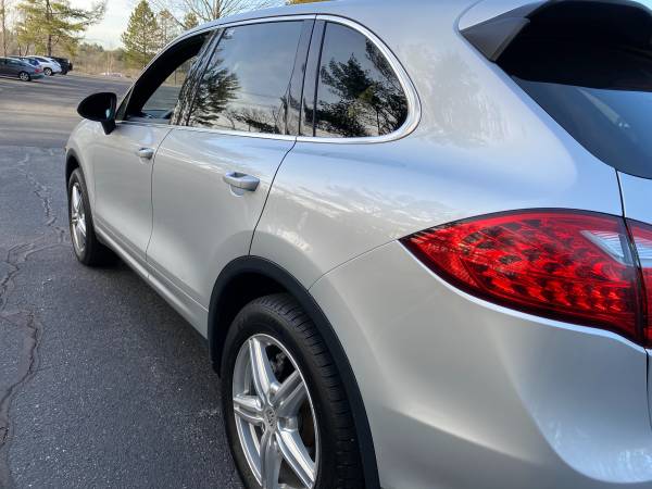 2014 Porsche Cayenne S AWD Sport SUV 1-Owner runs great very clean for sale in Maynard, MA – photo 14