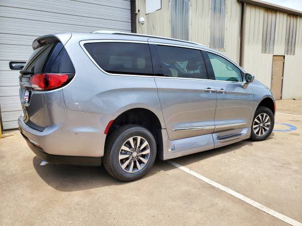 Wheelchair Accessible Van 2020 Chrysler Pacifica VMI SIDE ENTRY for sale in Tulsa, OK – photo 10