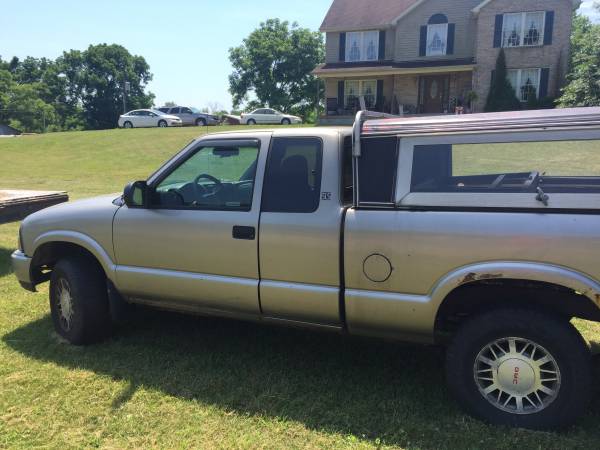 2000 GMC Sonoma 4x4 for sale in Stout, WV – photo 3