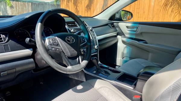 2017 TOYOTA CAMRY SE - - by dealer - vehicle for sale in Hollywood, FL – photo 18