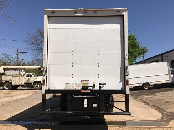 2015 International 4300 26 FT Box Truck LOW MILES 118, 964 MILES for sale in Arlington, TX – photo 12