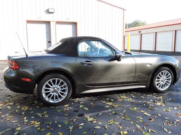 2017 Fiat 124 Spider Classica Convertible - - by for sale in Hartford, WI – photo 8