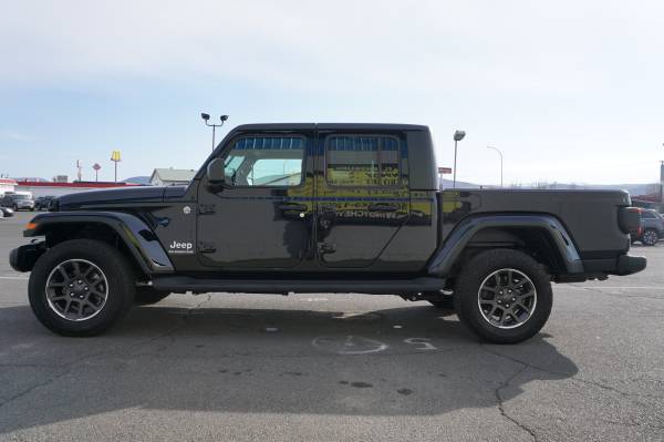 Pre-Owned 2020 Jeep Gladiator Overland 4X4 LOADED & LIKE NEW for sale in Kittitas, WA – photo 3