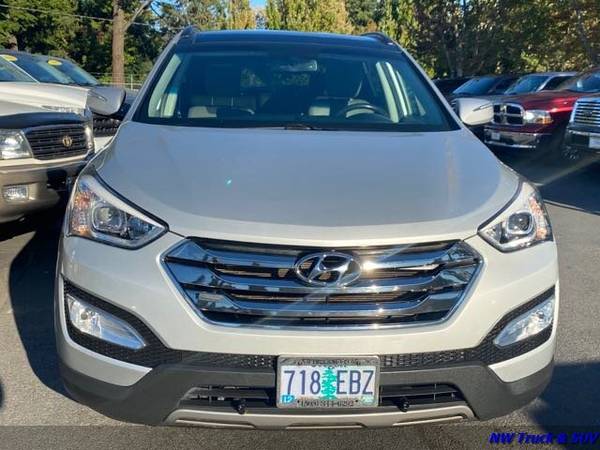 2014 Hyundai Santa Fe Sport AWD - Pano Roof - Heated & Cooled Seats... for sale in Milwaukee, OR – photo 7