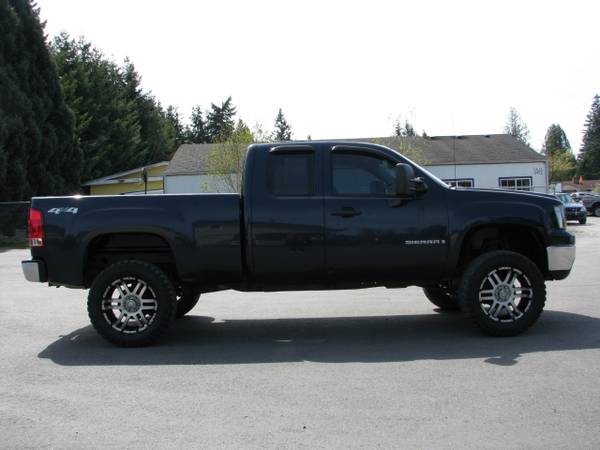 2007 GMC Sierra 1500 4WD Ext Cab 143 5 SLE2 - - by for sale in Roy, WA – photo 8