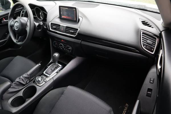 2015 Mazda 3 i Sport Sedan - - by dealer - vehicle for sale in Longmont, CO – photo 16