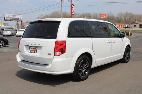 2018 Dodge Grand Caravan GT - - by dealer - vehicle for sale in Inidanapolis, IN – photo 18