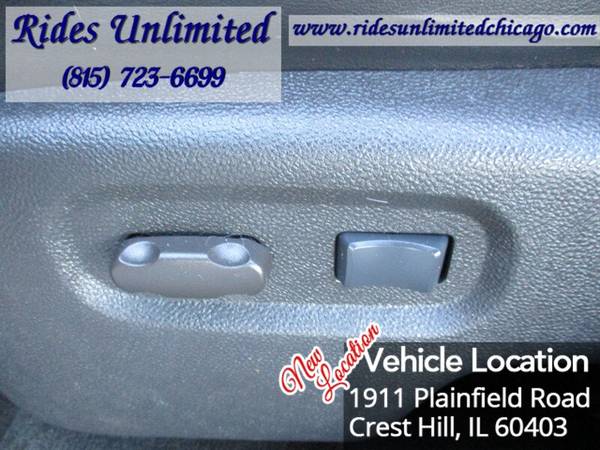 2007 Chevrolet HHR LT - - by dealer - vehicle for sale in Crest Hill, IL – photo 18