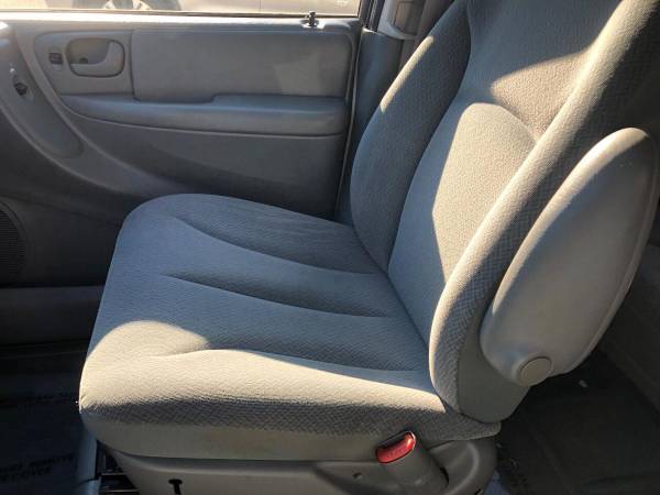 2005 Dodge Caravan SXT 4dr Mini Van CALL OR TEXT TODAY! - cars &... for sale in Stafford, District Of Columbia – photo 20