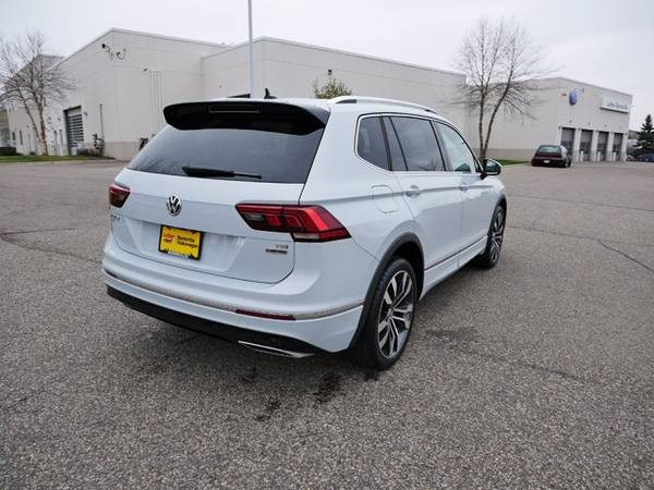 2018 Volkswagen VW Tiguan SEL Premium - - by dealer for sale in Burnsville, MN – photo 10