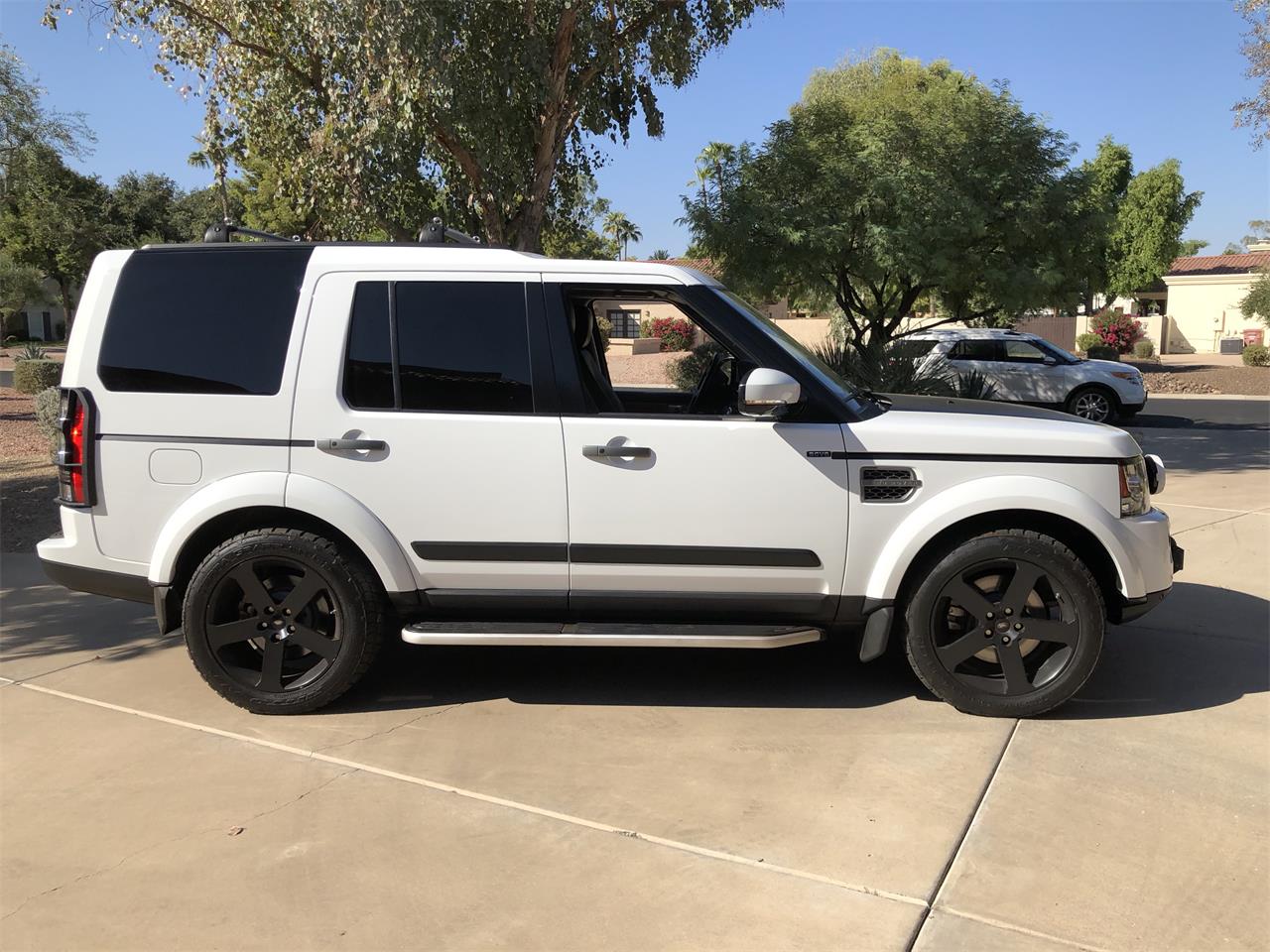 2014 Land Rover LR4 for sale in Scottsdale, AZ – photo 18