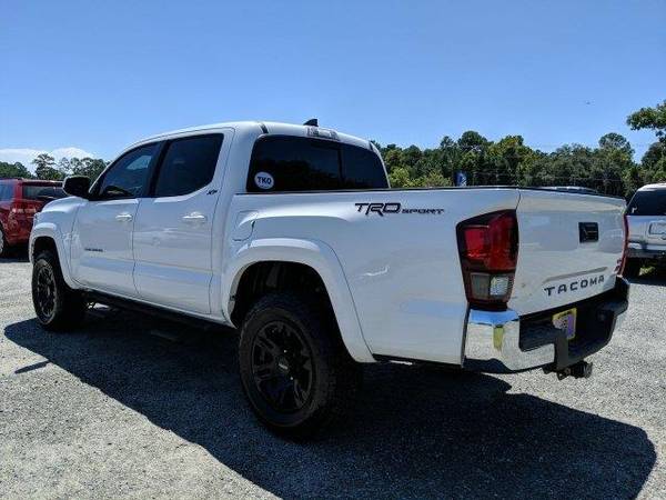 2018 Toyota Tacoma truck TRD Sport - SUPER WHITE [WHIT for sale in Valdosta, GA – photo 6
