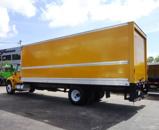 2017 International 4300 26FT DRY BOX TRUCK CARGO - cars & for sale in Pompano Beach, TX – photo 6